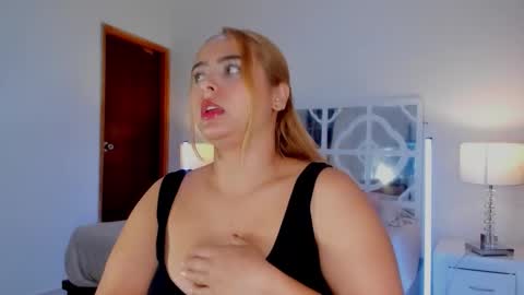 Mikaela blondie bigass online show from January 16, 12:58 pm