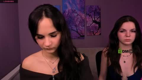 Mika online show from December 18, 8:15 pm