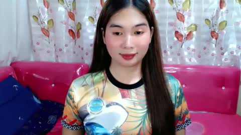 Kyla online show from April 30, 3:17 pm