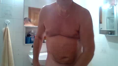 mike26051 online show from January 16, 10:10 am