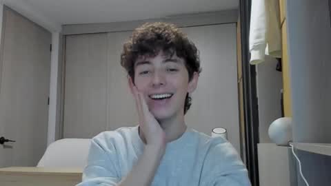 Mikebelf4 online show from September 24, 10:38 pm