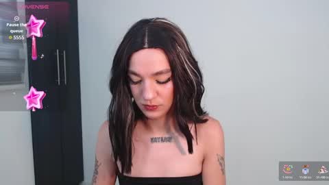 Snapshot of mikee_g chatting on March 8, 8:14 pm ZARA BLARE online show from March 8, 8:14 pm
