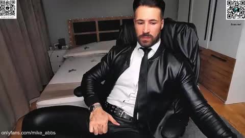 Mike    online show from January 12, 8:27 pm