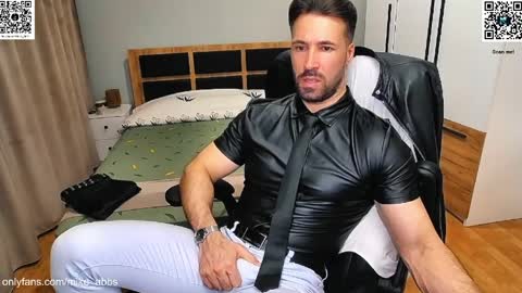 Mike    online show from March 26, 8:47 pm