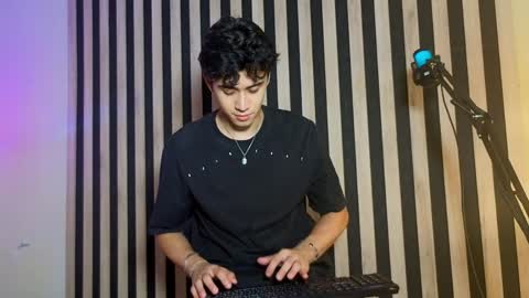 Mike online show from May 29, 7:45 pm