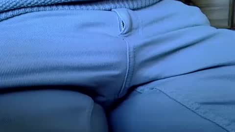 mikeybed online show from November 17, 9:56 am