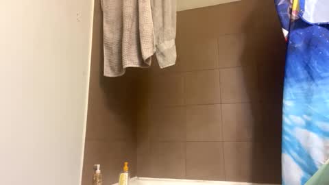 mikeyblunt online show from January 2, 11:41 am