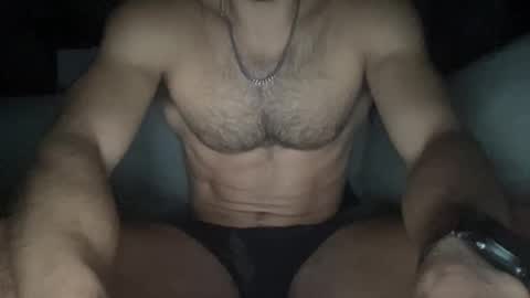 mikeyy2727 online show from April 25, 4:03 am