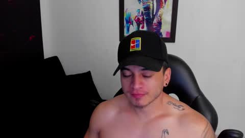 Snapshot of mikke_love chatting on October 14, 2:20 pm MIKKE online show from October 14, 2:20 pm
