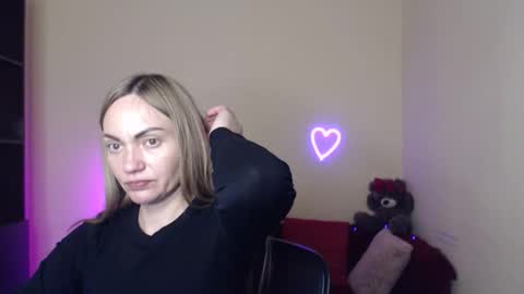 Adalina online show from April 18, 6:10 pm