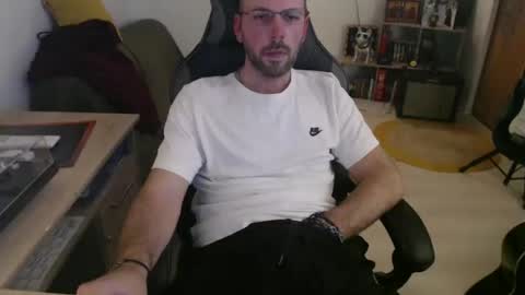 mikmik91 online show from February 10, 4:43 pm