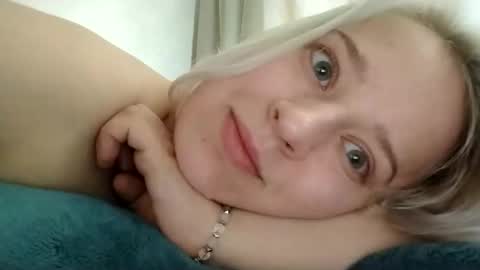 Mila 420 online show from May 18, 4:07 am