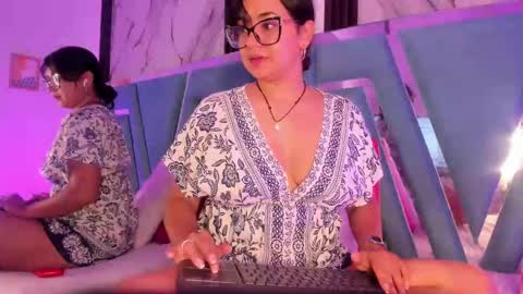 Snapshot of mila_clum chatting on March 8, 7:09 pm Camila online show from March 8, 7:09 pm