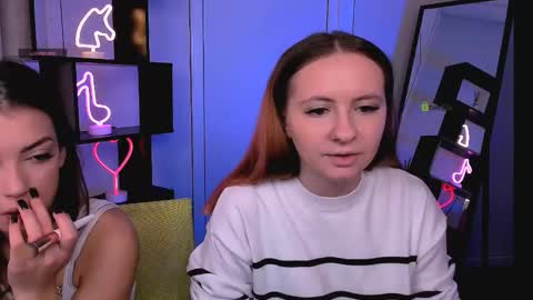 mila_glow online show from October 25, 8:46 am