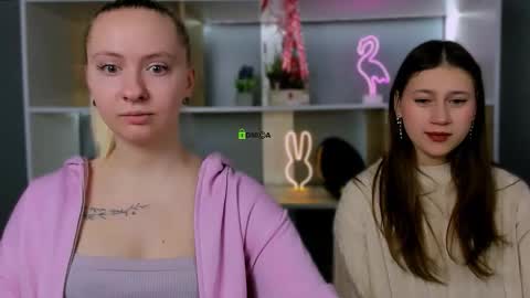 mila_glow online show from February 22, 6:39 am