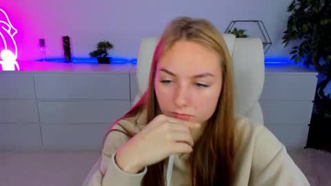 Milla online show from October 17, 6:17 am