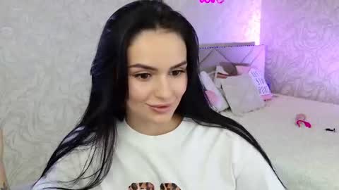 Mila online show from July 23, 1:20 pm