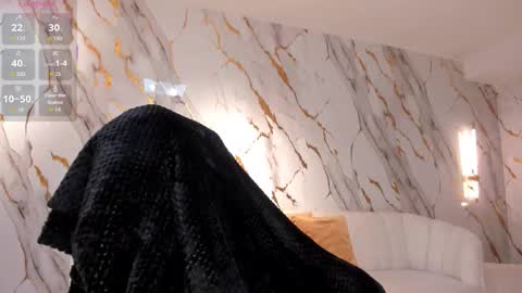 Mila online show from November 20, 2:21 am