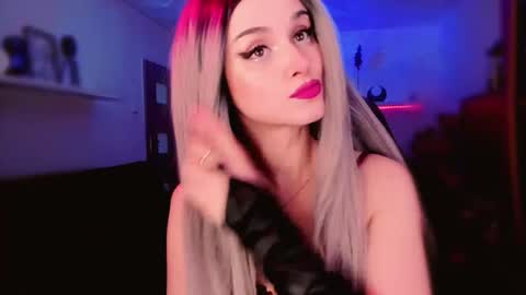 MiladyJolie online show from April 24, 4:47 am