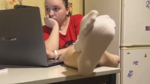 milamisss online show from April 22, 8:38 pm