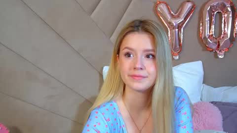 MilanaBalmain online show from February 23, 4:25 am