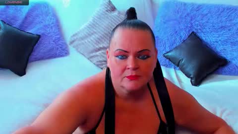 Snapshot of milanabiegert chatting on September 10, 7:31 am Lana online show from September 10, 7:31 am