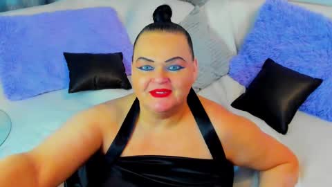 Snapshot of milanabiegert chatting on February 23, 3:29 pm Lana online show from February 23, 3:29 pm