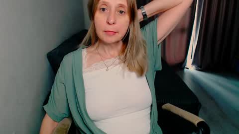 Milena online show from June 2, 7:54 am
