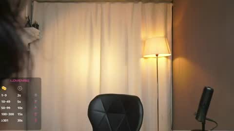 MILAN SANTANA online show from June 24, 1:34 am