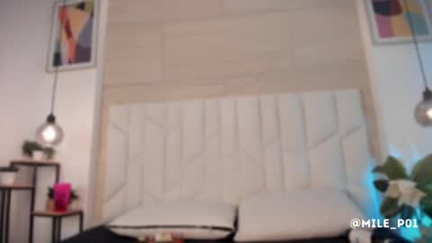Snapshot of mile_perez chatting on October 9, 2:33 pm M I L E online show from October 9, 2:33 pm