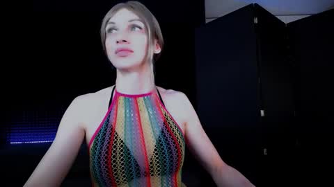 Milena Hardy online show from October 18, 5:22 am