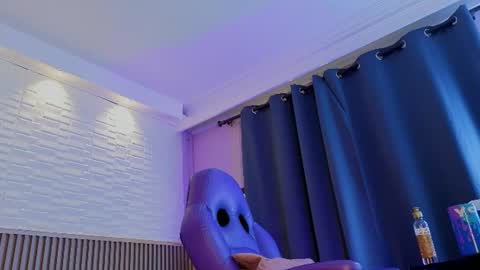 milena_lawson online show from July 7, 2:32 pm