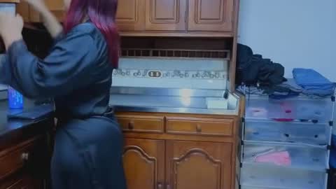 milena_lawson online show from July 13, 1:26 pm