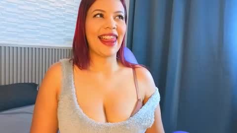 milena_lawson online show from February 11, 2:10 pm