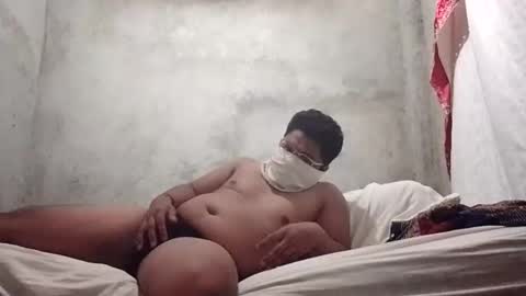 milesgay123 online show from December 16, 10:43 am