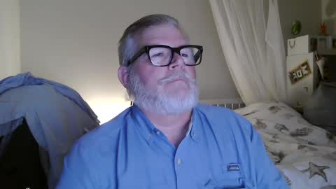 Miles Nash online show from September 25, 6:09 am