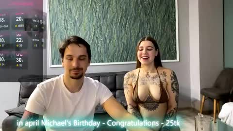 Miley and Michael online show from April 18, 7:58 pm