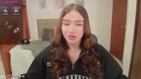 Miley online show from February 28, 1:25 pm