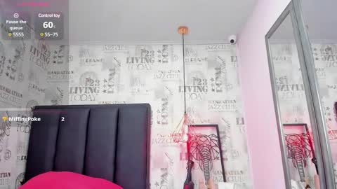 MILEY  online show from February 21, 3:21 pm