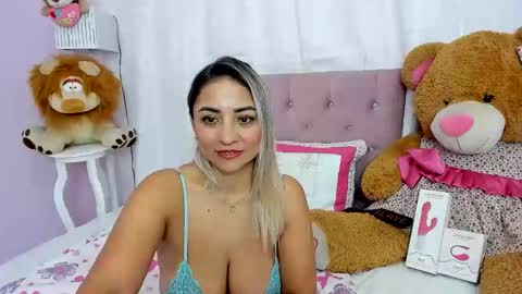Antonella online show from June 11, 1:42 pm