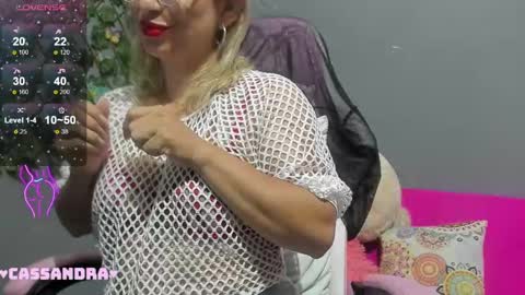 kassandra online show from December 15, 4:18 am