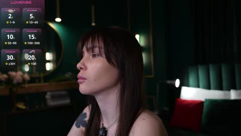 Mili Jay online show from May 10, 6:03 pm