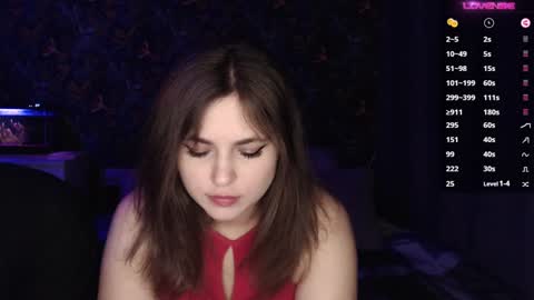 Snapshot of milk_slice chatting on February 8, 10:29 pm Stella and Neo online show from February 8, 10:29 pm