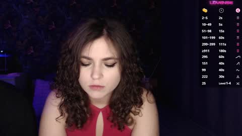 Snapshot of milk_slice chatting on February 24, 10:14 pm Stella and Neo online show from February 24, 10:14 pm