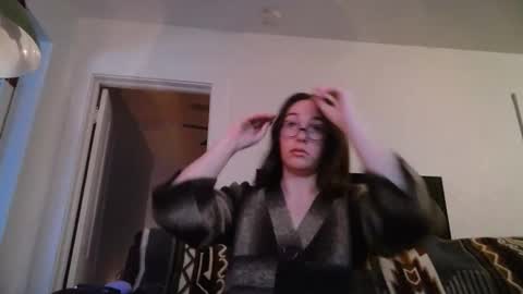 milknhunnny online show from January 11, 4:40 am