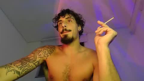 milkoffee online show from April 20, 9:40 pm