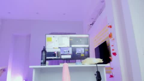 Snapshot of milky_waybaby chatting on March 3, 11:22 am Vivian online show from March 3, 11:22 am