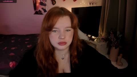 Snapshot of milky_wayx chatting on January 2, 7:23 am Lisa online show from January 2, 7:23 am