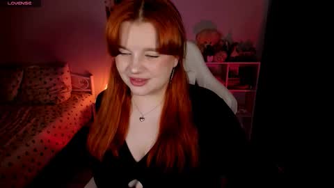 Snapshot of milky_wayx chatting on October 9, 12:54 pm Lisa online show from October 9, 12:54 pm