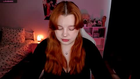 Snapshot of milky_wayx chatting on October 26, 10:05 am Lisa online show from October 26, 10:05 am